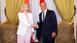وزير الخارجية مع نظيرته النمساوية
