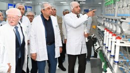 وزير قطاع الأعمال العام