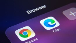 متصفح كروم ومتصفح إيدج الخاص باميكروسوفت