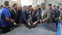 جانب من جولة وزير الصناعة والنقل