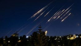 الصواريخ التي أُطلقت على القاعجدة الأمريكية في قطر