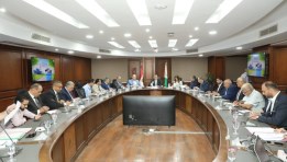 المهندس عادل النجار محافظ الجيزة من الاجتماع