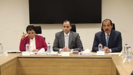 لجنة تقييم أداء مديري ووكلاء مديريات الشئون الصحية بالمحافظات