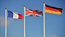 ألمانيا وفرنسا وبريطانيا
