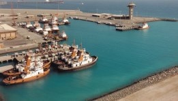  ميناء الملك فهد الصناعي بمنطقة الجبيل