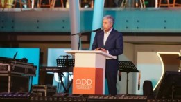 وزير السياحة والآثار خلال كلمته بالافتتاح