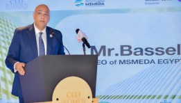  باسل رحمي الرئيس التنفيذي لجهاز تنمية المشروعات المتوسطة والصغيرة  أثناء المؤتمر