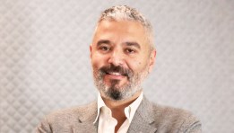 جيه إل إل: السعودية والإمارات