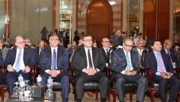 وزير الإسكان 