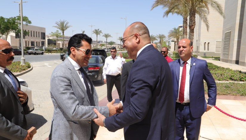 وزير العمل يستقبل وزير الشباب والرياضة لبحث التعاون وزير العمل يستقبل وزير الشباب والرياضة لبحث التعاون