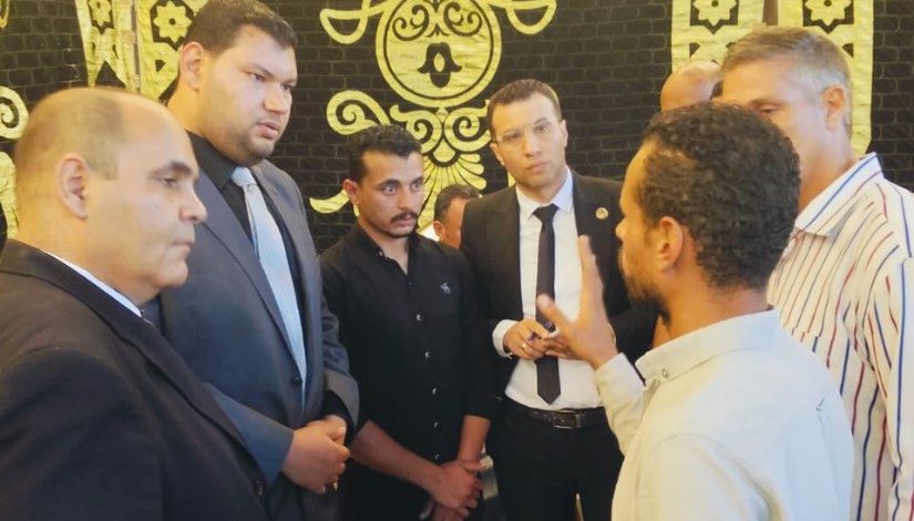 فريق من مديرية عمل الدقهلية بتقدم بالعزاء إلى أسرة الشهيد البطل خالد شوقي فريق من مديرية عمل الدقهلية بتقدم بالعزاء إلى أسرة الشهيد البطل خالد شوقي