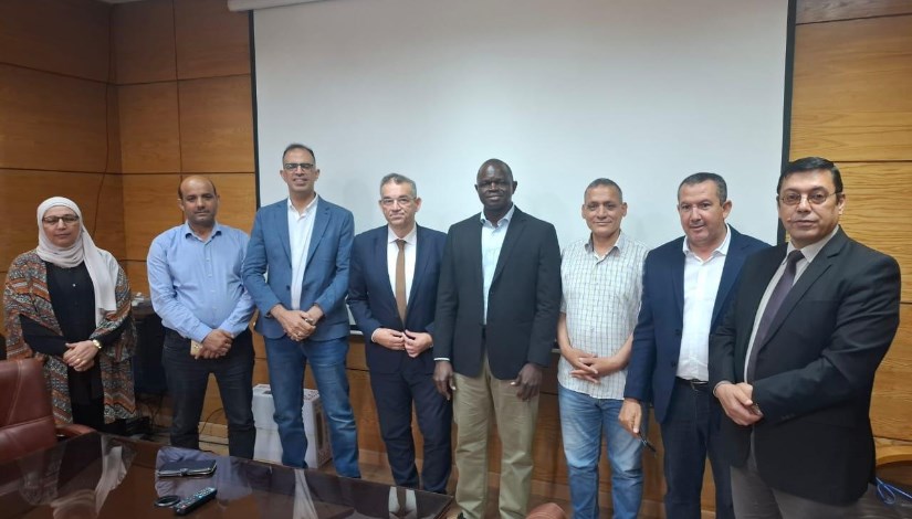 جانب من الزيارة جانب من الزيارة