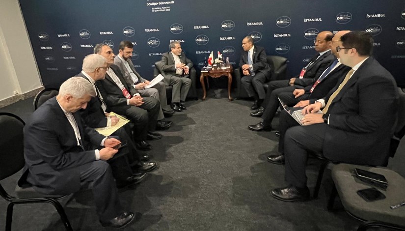 وزير الخارجية يلتقي بنظيره الإيراني وزير الخارجية يلتقي بنظيره الإيراني