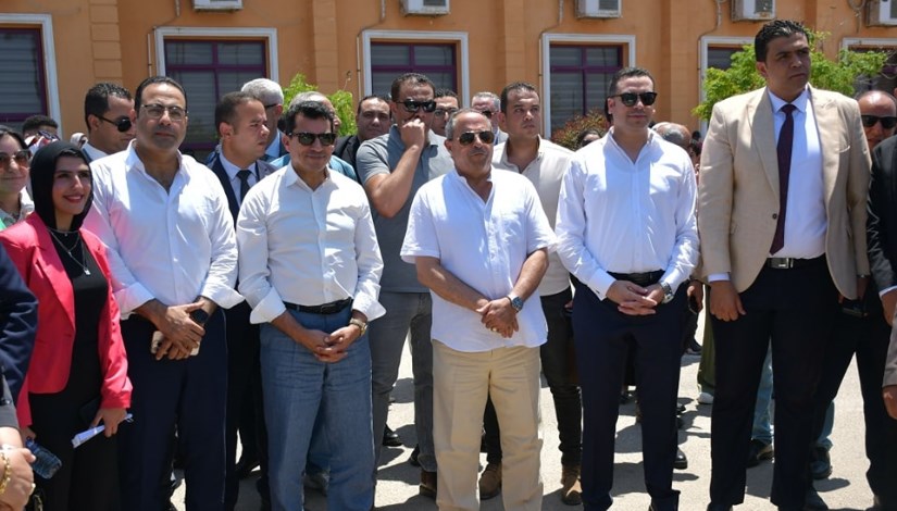 وزير الشباب وزير الشباب