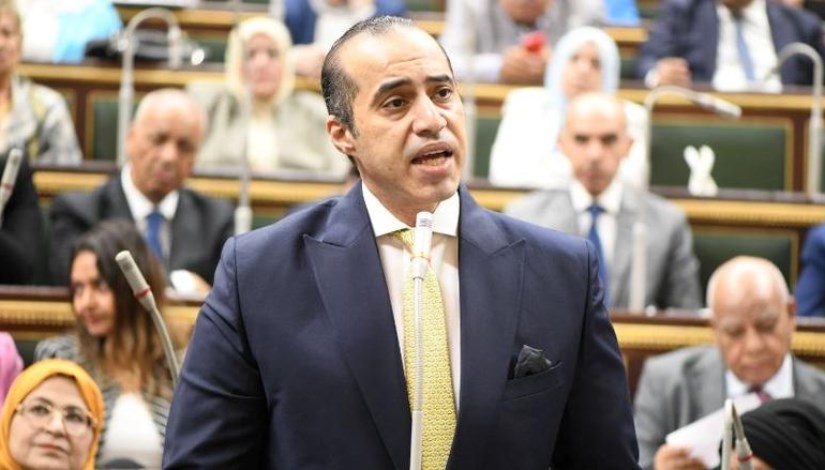 وزير الشئون النيابية والقانونية والتواصل السياسي وزير الشئون النيابية والقانونية والتواصل السياسي