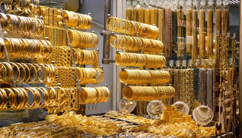 مشغولات ذهبية مشغولات ذهبية