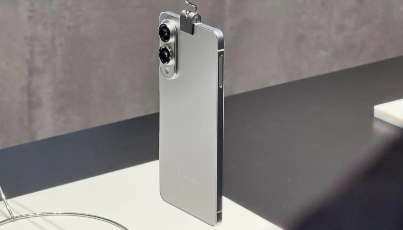 هاتف Galaxy S25 Edge من سامسونج هاتف Galaxy S25 Edge من سامسونج