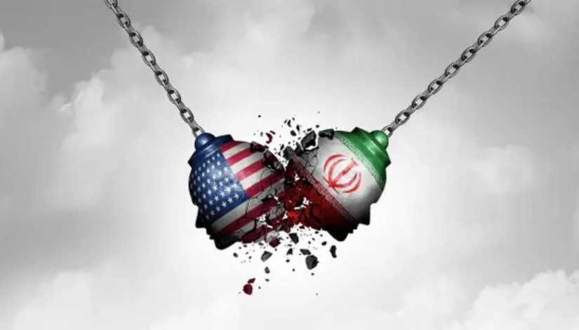 إعلام إسرائيلي: إيران تُطلق صواريخ على قواعد أمريكية في قطر والكمويت والبحرين إعلام إسرائيلي: إيران تُطلق صواريخ على قواعد أمريكية في قطر والكمويت والبحرين
