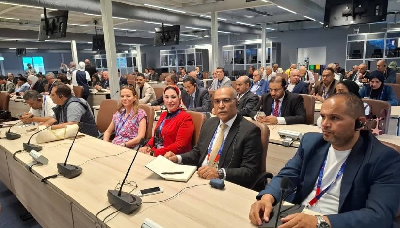 المحاسب عباس صابر ورئيس النقابة العامة للعاملين بالبترول المحاسب عباس صابر ورئيس النقابة العامة للعاملين بالبترول