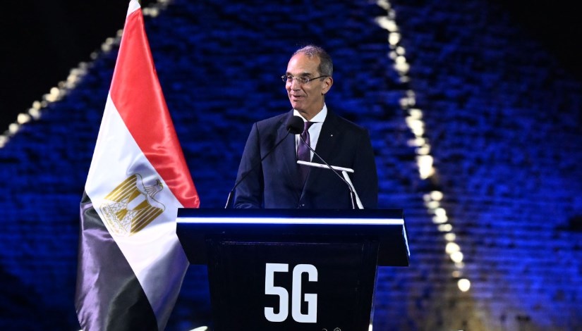 الدكتور عمرو طلعت وزير الاتصالات وتكنولوجيا المعلومات الدكتور عمرو طلعت وزير الاتصالات وتكنولوجيا المعلومات