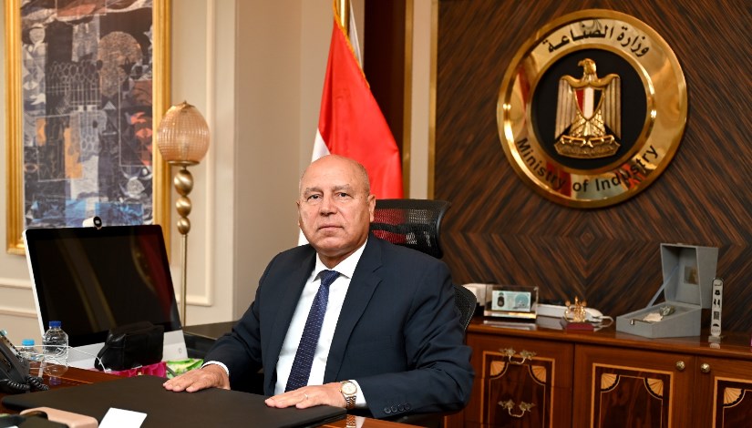 الفريق كامل الوزير الفريق كامل الوزير