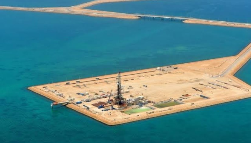 حقل زاكوم الإماراتي، جوهرة أدنوك البحرية باحتياطات 67 مليار برميل نفط حقل زاكوم الإماراتي، جوهرة أدنوك البحرية باحتياطات 67 مليار برميل نفط