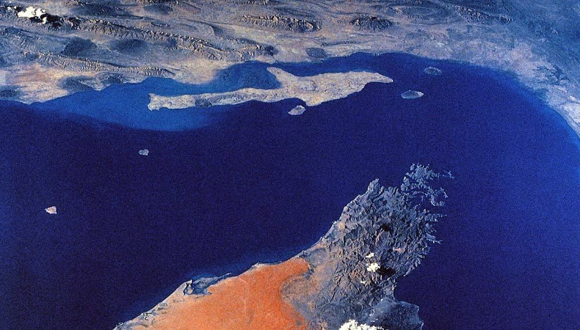 مضيق هرمز مضيق هرمز