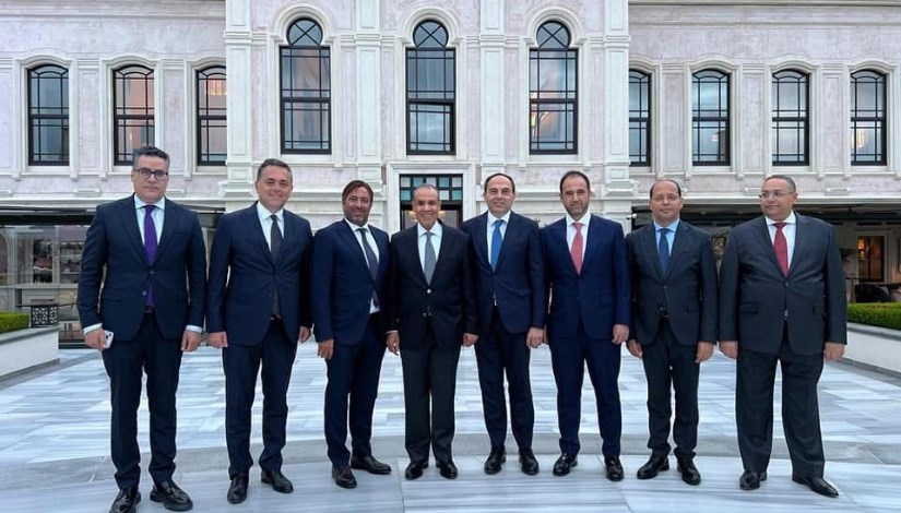 وزير الخارجية في اسطنبول وزير الخارجية في اسطنبول