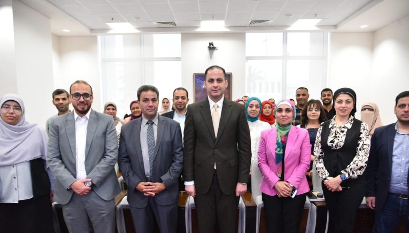 جانب من الورشة جانب من الورشة