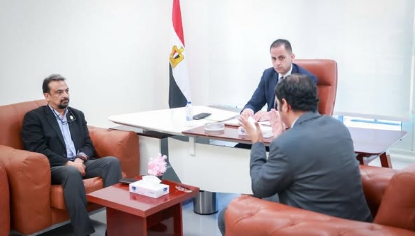 جانب من الاجتماع جانب من الاجتماع