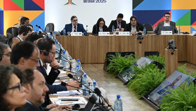 جانب من المؤتمر جانب من المؤتمر