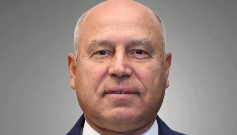 كامل الوزير كامل الوزير