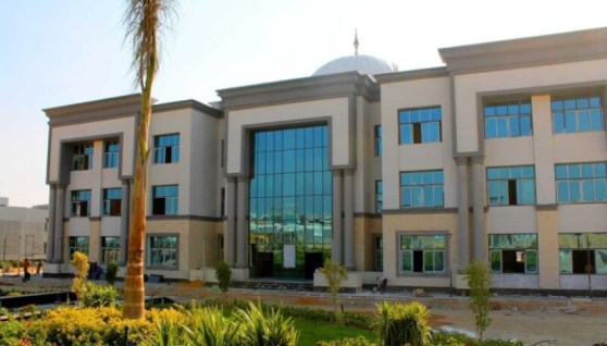 الجامعات الأهلية