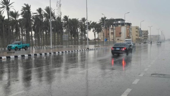 سقوط أمطار