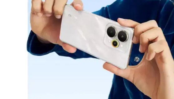 هاتف Realme 15