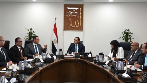 رئيس الوزراء يتابع موقف تسليم الوحدات السكنية للموظفين المنتقلين للعمل بالعاصمة الإدارية