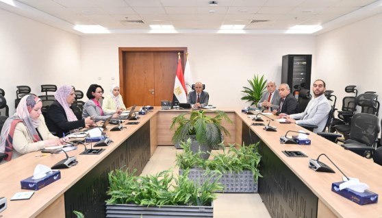 اجتماعاً لمتابعة موقف تطوير وتحديث الخطة القومية للموارد المائية لعام 2050