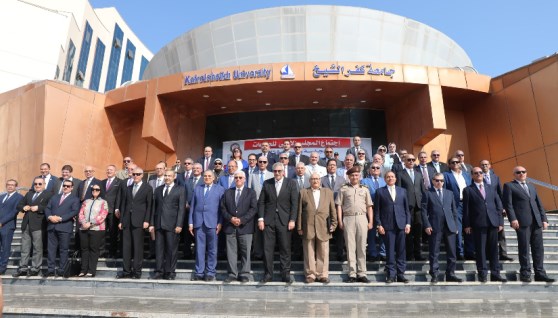 صورة جماعية في ختام اجتماع المجلس الأعلى للجامعات