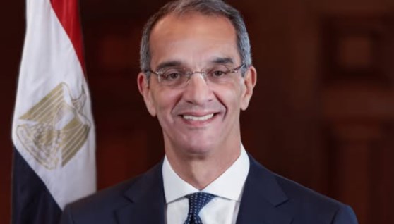 وزير الاتصالات وتكنولوجيا المعلومات