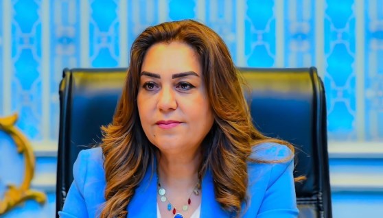 وزيرة التنميه المحليه 