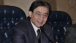 أحمد عبدالعزيز عز، رجل الأعمال