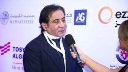  رجل الأعمال أحمد عز