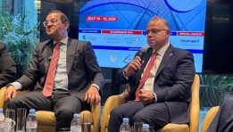 الدكتور محمد فريد رئيس الهيئة العامة للرقابة المالية - أحمد كجوك وزير المالية 