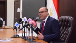 وزير العمل من داخل المؤتمر