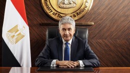 وزير السياحة والآثار