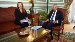 وزير الخارجية مع المديرة التنفيذية لمكتب الأمم المتحدة