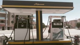 من إحدى محطات الوقود المخالفة
