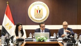  رئيس مجلس الوزراء وزير الصحة