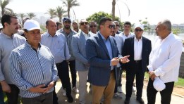 جولة وزير الإسكان بمشروع الأرينا بحدائق "تلال الفسطاط"