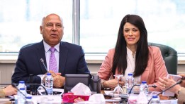 وزير الصناعة والنقل خلال لقاءه وزيرة التخطيط